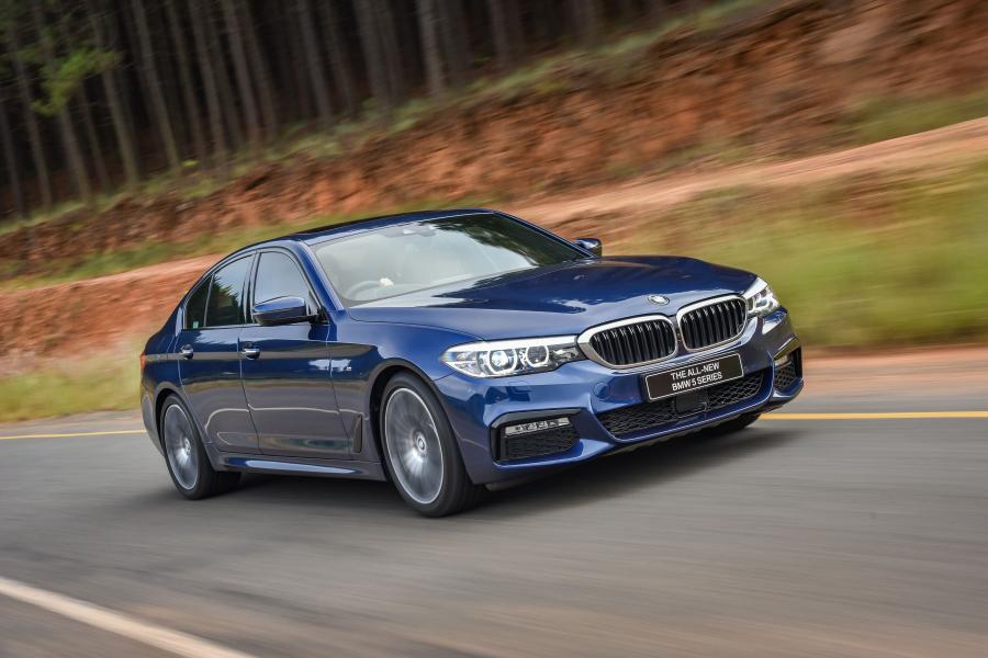  BMW 530d Sedan M Sport 2017 года  (ZA) (фото 16 из 40)